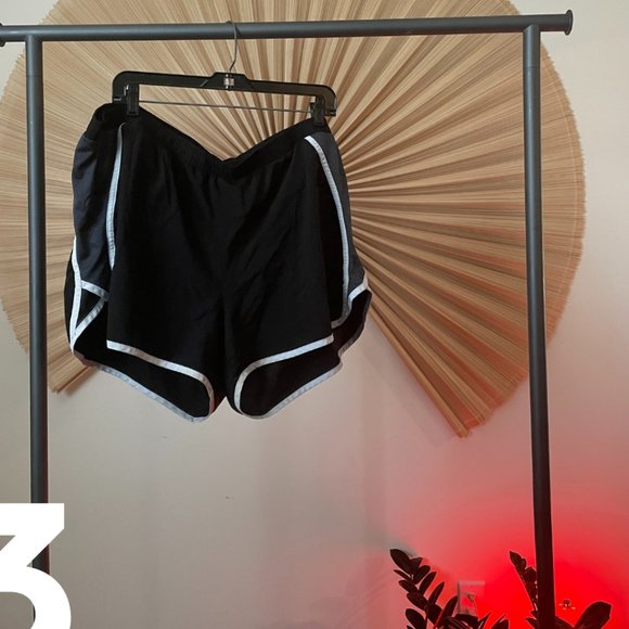 Plus XXL Athletic Shorts with Liner in Black and Grey - Picture 1 of 2